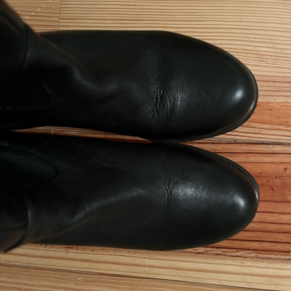 L’Amour Des Pieds Tall Boot - Picture 4 of 6